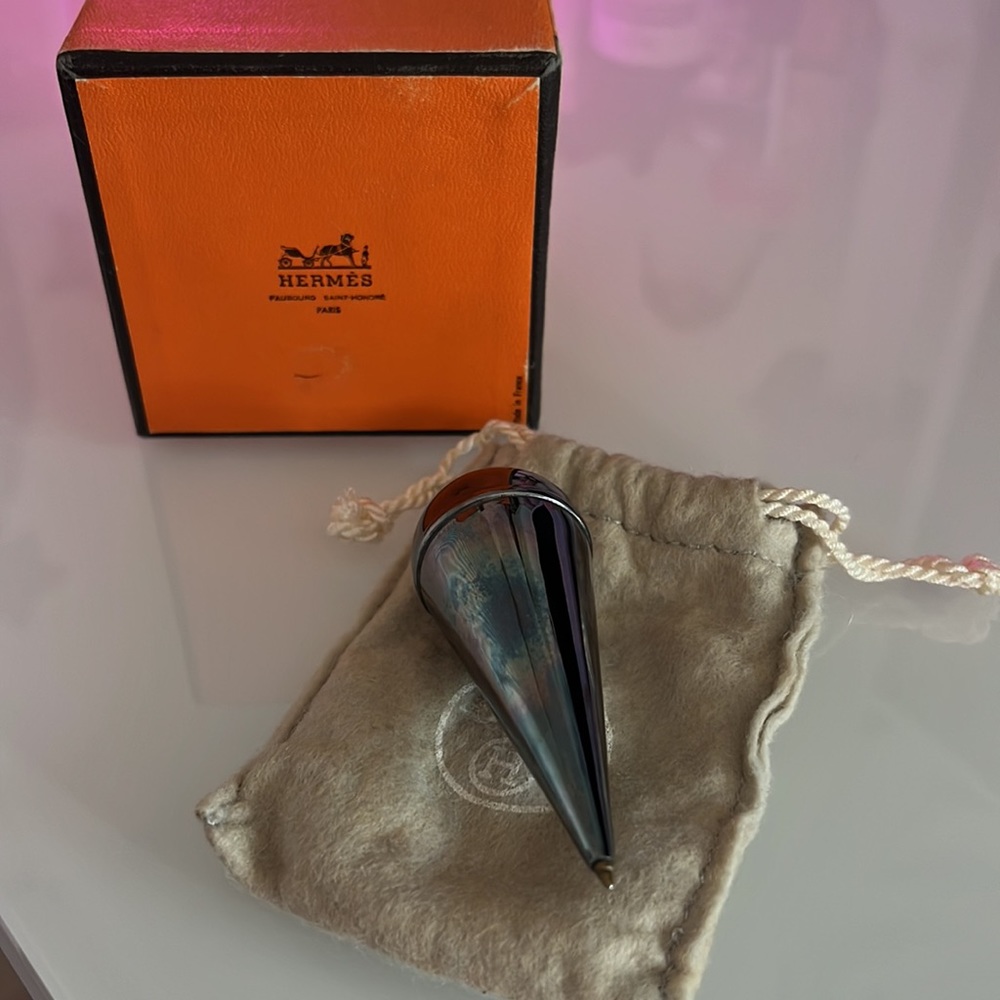 Vintage Hermes Self-Balancing Pen Sterling Silver
Plate Ballpoint Made in France - Picture 3 of 12